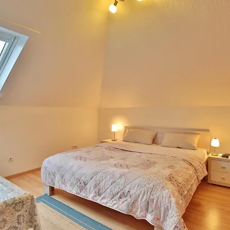 Apartamento Haus Ludwigstrasse Haus Ludwigstrasse 27 11 *